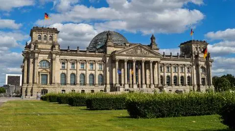 "To będzie mocny finał". Jakie partie mogą wejść do Bundestagu? Kto zastąpi Merkel?