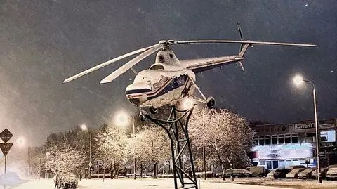 Śmigłowiec został ustawiony w 1979 roku