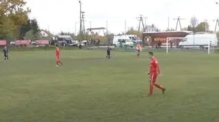 Widzew bije się o awans do III ligi w Strykowie