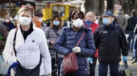 Zaszczepieni powinni nosić maski, by chronić innych przed sobą czy siebie przed innymi? Wyjaśniamy