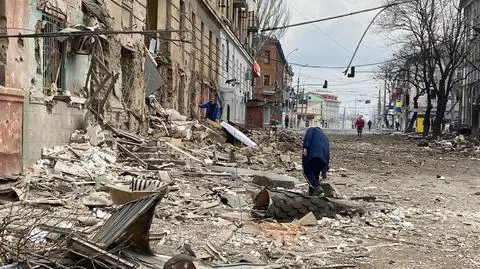 Mieszkańcy Mariupola od ośmiu dni nie mają wody, prądu i ogrzewania