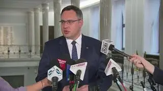 Suchoń (Nowoczesna): komisja weryfikacyjna to wyraz niekompetencji PiS