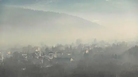 Smog w Polsce. W wielu regionach normy powietrza są przekroczone