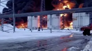 Pożar na terenie bazy paliwowej w Klińcach 