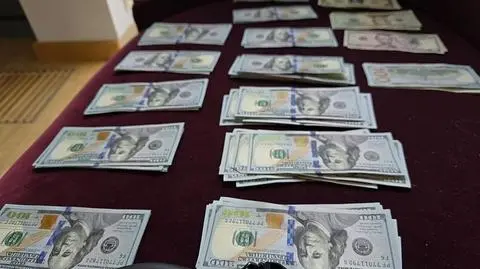 Funkcjonariusze zabezpieczyli blisko 90 tyięcy złotych w gotówce