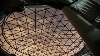 Przeszkolna kopuła w nowym budynku