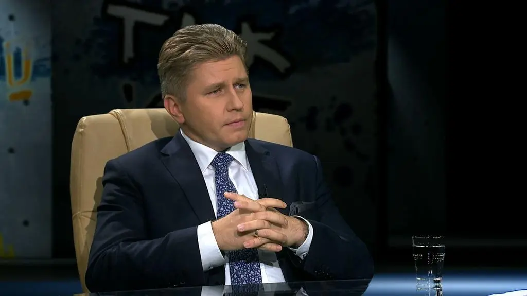 Projekty prezydenta to pudrowanie niekonstytucyjności