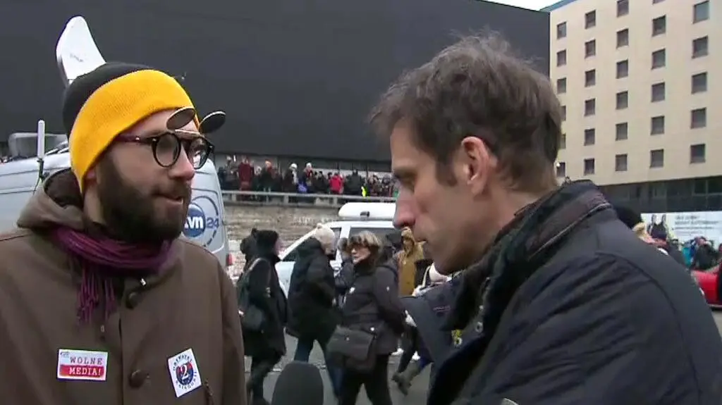 "Nie można dzielić ludzi". Ludzie manifestują w Warszawie
