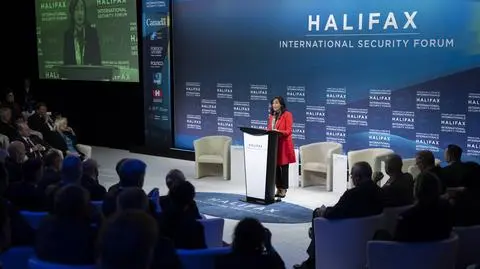 Minister obrony Kanady Anita Anand podczas otwarcia Międzynarodowego Forum Bezpieczeństwa w Halifaksie