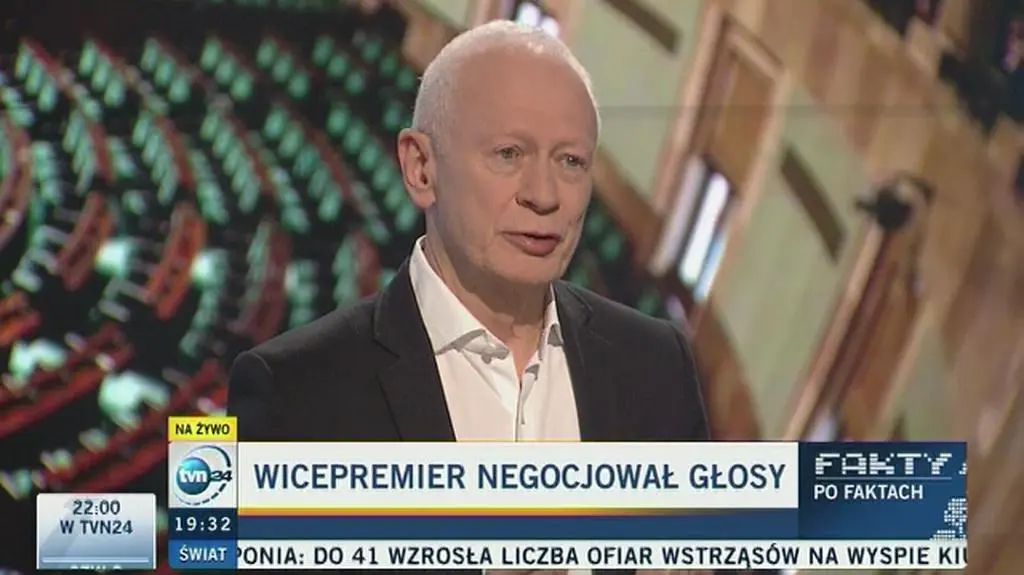 "Jeśli robi to wicepremier, to mnie to trochę zaczyna dziwić"