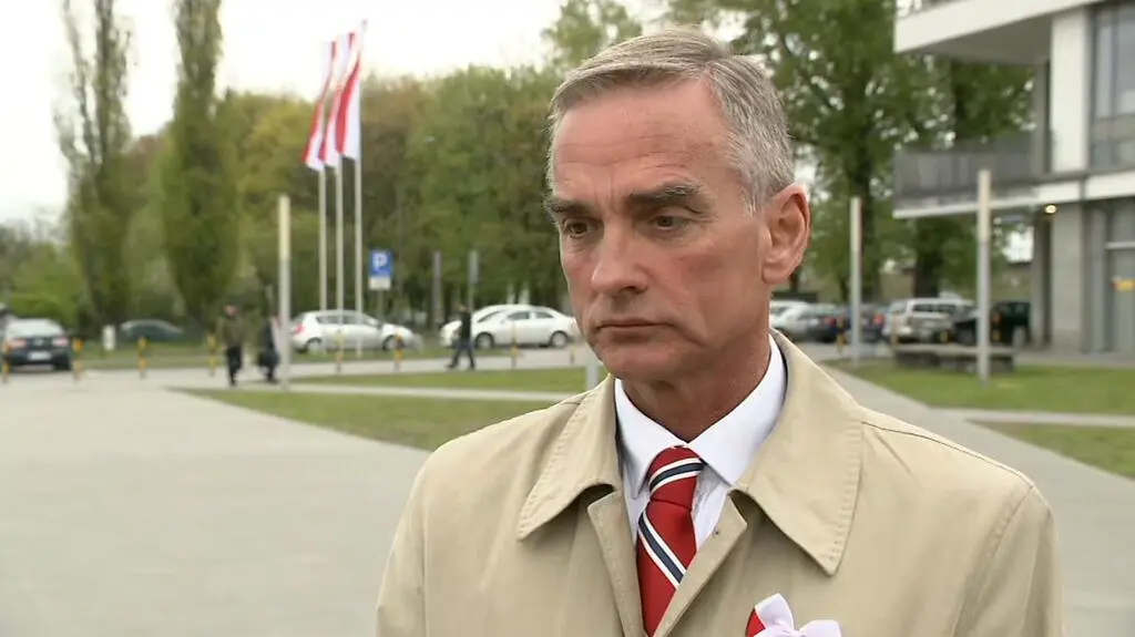 Jackowski: obecna konstytucja to wewnętrznie sprzeczny ustrojowy abstrakt
