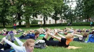 Zajęcia mają promować jogę i aktywny tryb życia