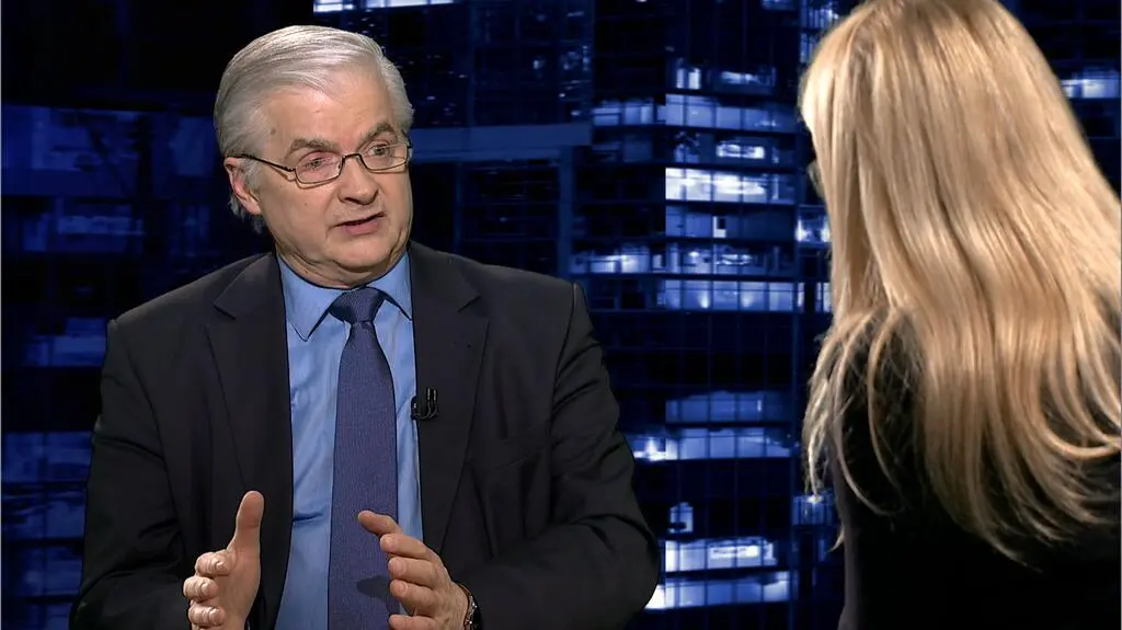 Nikt poważny nie będzie narażał swojej powagi
