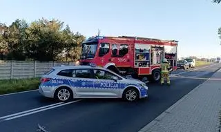 Samochód osobowy uderzył w śmieciarkę
