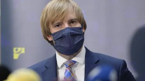 Ostrzegał przed tysiącami zakażeń dziennie i drugą falą pandemii. Epidemiolog pokieruje czeskim resortem zdrowia