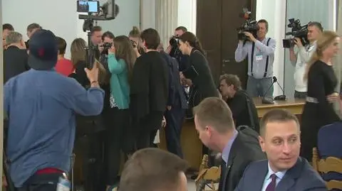 Komisja przeniosła się do Sali Kolumnowej