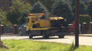 Wrak renault po wypadku w Harmężach