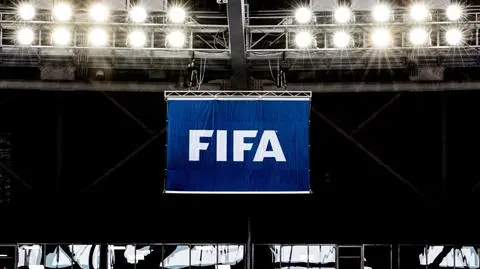 FIFA zawiesza kontrakty w Rosji i Ukrainie