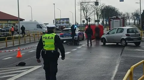 Starsza kobieta potrącona na przejściu dla pieszych. Zmarła na miejscu