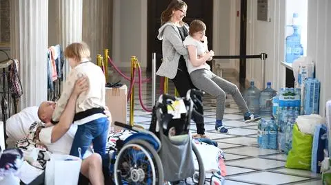 Mamy przygotowany trzeci kompromis. Chcemy go dzisiaj przedstawić stronie rządowej