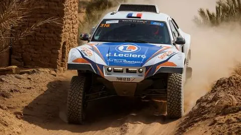 Wybuch w samochodzie na Dakarze. Wszczęto dochodzenie