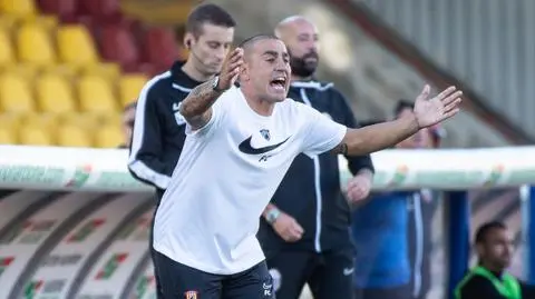 Cannavaro zrezygnował, ale na razie zostaje. Chaos w klubie Glika