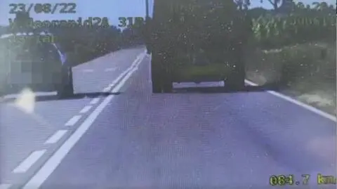 Wyprzedzanie przed przejściem dla pieszych