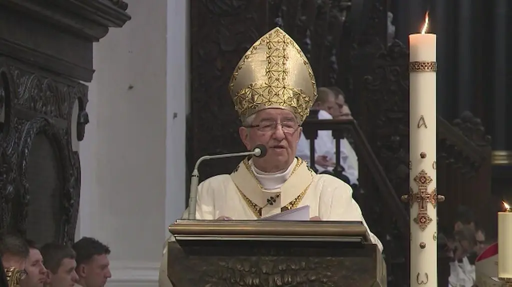 Abp Głódź apeluje o uspokojenie nastrojów