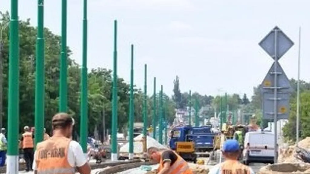 Drogowcy nie przerywają pracy