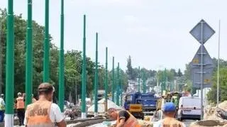 Drogowcy nie przerywają pracy