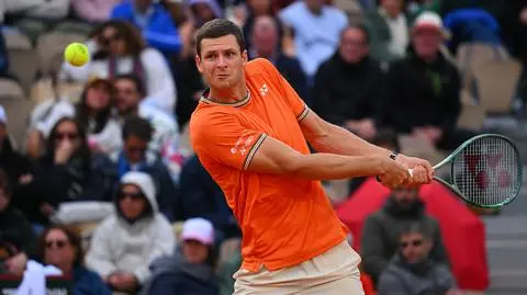 Hurkacz ma awans. W ostatnim secie zdeklasował