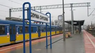 Zbudowano ponad 50 km nowych torów i rozwieszono 71 km sieci trakcyjnej