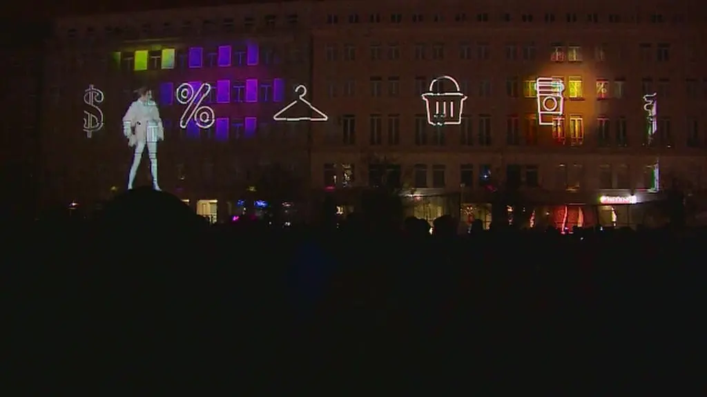 Sylwester bez fajerwerków w Poznaniu. Kamienice zamieniono w ekran