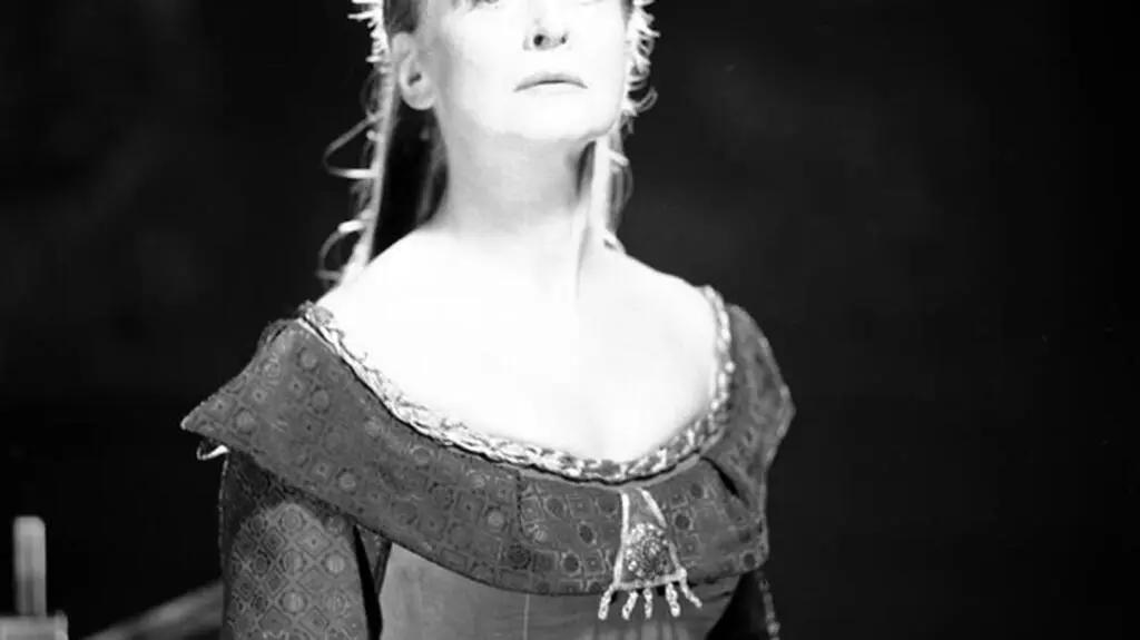 Nina Andrycz nie żyje