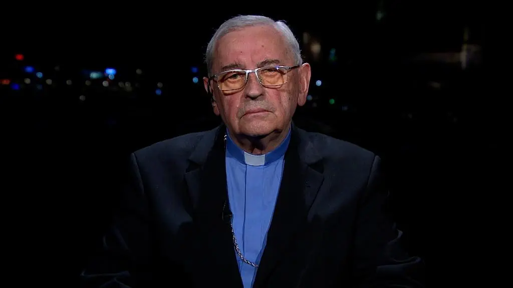 Pieronek: nie będę dyktował Senatowi i prezydentowi co mają robić