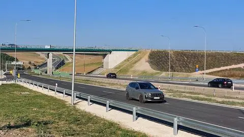 Szybciej z Krakowa do Warszawy. Nowy odcinek już otwarty