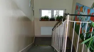 Strone i śliskie stopnie