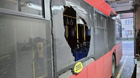 Ktoś strzelał do autobusu. "Niewiele brakowało"