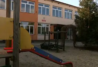 Dziadek odebrał z przedszkola obce dziecko, zorientował się dopiero w domu. "Nie widzę tu niczyjej winy"