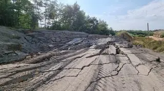 Ziemia zapadła się przy kopalni Dziewiątle pod Ostrowcem Świętokrzyskim