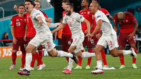 Rzuty karne nie do wiary. Hiszpania w półfinale po wojnie nerwów