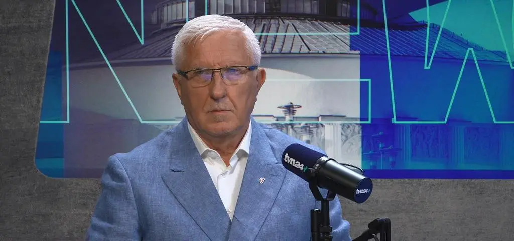 Ostrzega przed "brunatną falą". Senator Tyszkiewicz o "ciarkach" na plecach