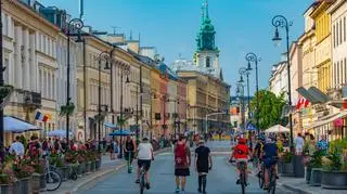 W Polsce spada liczba entuzjastów sztucznej inteligencji. Rośnie niepokój, także wśród młodych