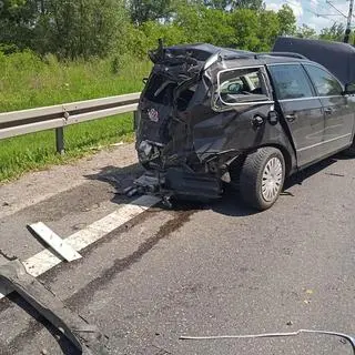 DK9. W wypadku ranne zostały cztery osoby, w tym ciężarna kobieta i dziecko