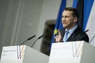 Minister Radosław Sikorski