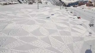 Snow Art