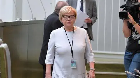 Sędziowie wracają do pracy. Polska i Świat