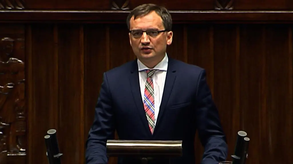 Ziobro: to nie posłowie kradli wiertarki kiełbasy i spodnie
