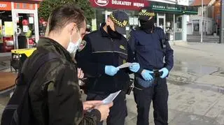 Kontrola może zakończyć się pouczeniem albo nałożeniem grzywny 500 zł