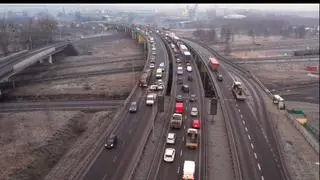 Kierowcy musieli liczyć się z utrudnieniami